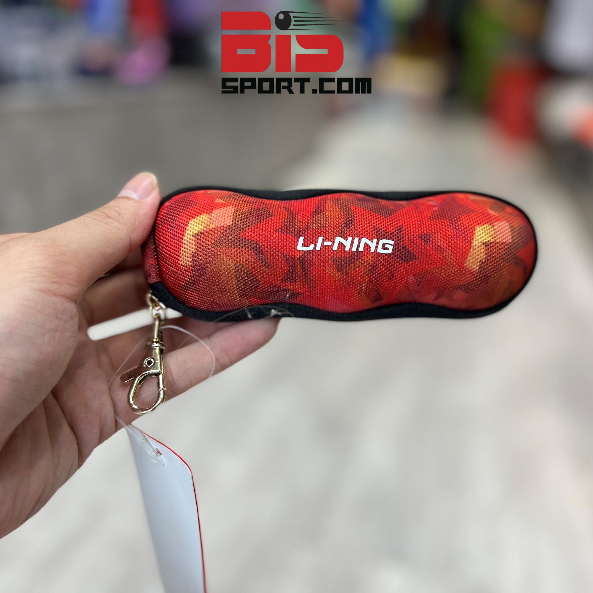 Vỏ Đựng Trái Bóng Bàn Mini Lining Chính Hãng - Loại 3 Quả - Màu Đỏ - Nhỏ Gọn , Tiện Lợi , Sang Trọng